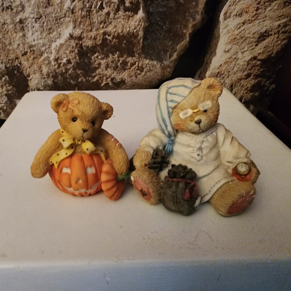 Adorable Bear Figurines Set Cherised Teddies